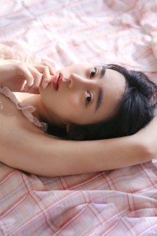 新任女教师在线播放